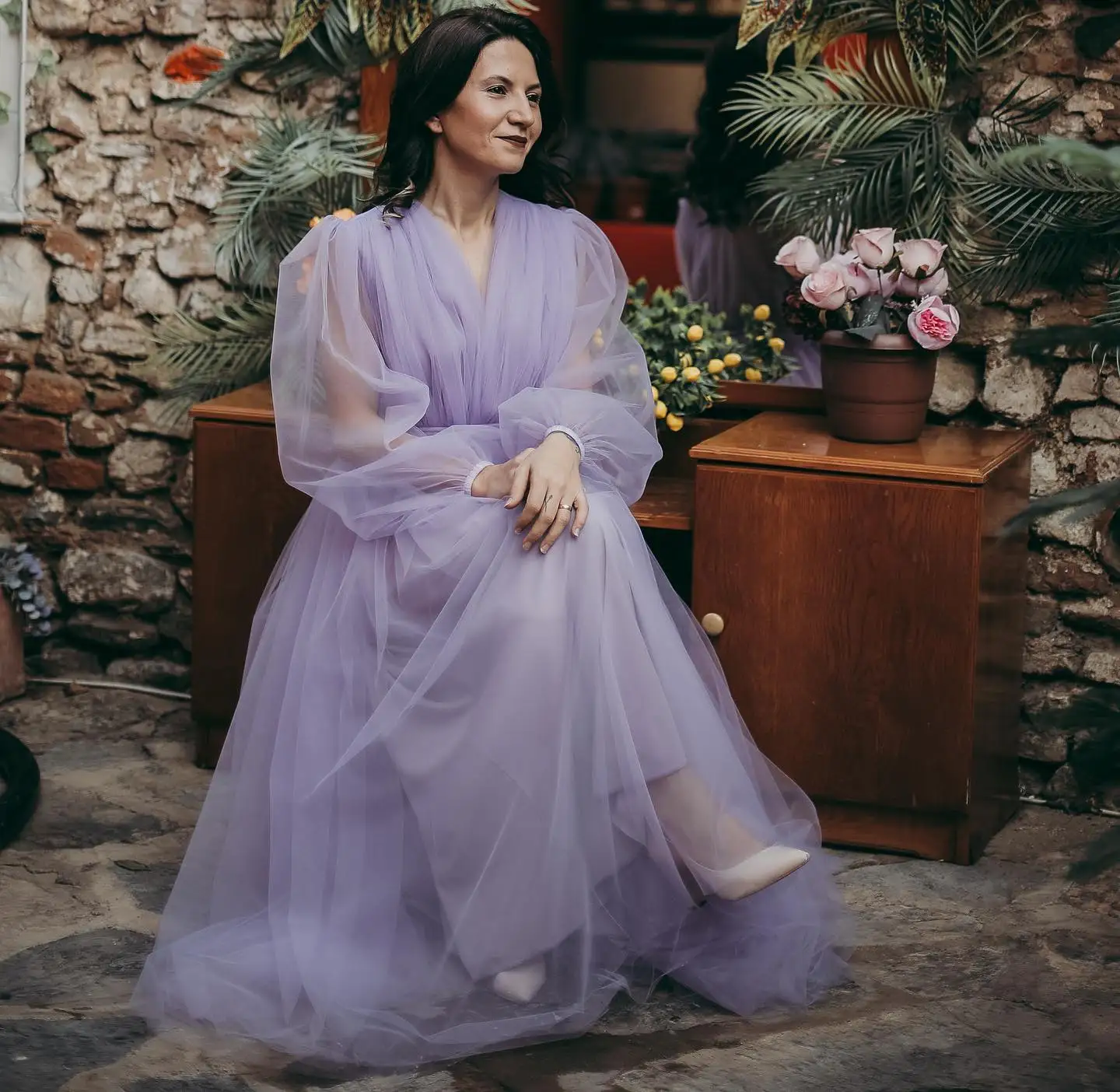 Фиолетовое тюлевое платье для беременных для фотосессии