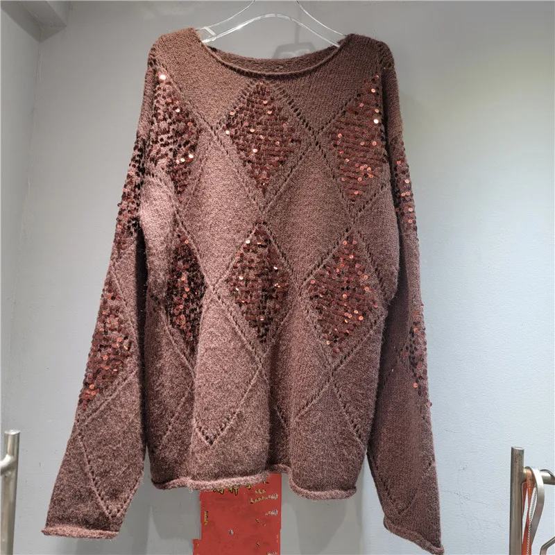 Серая вязка с пайетками во французском стиле. особенности мягкого - Фотография_3