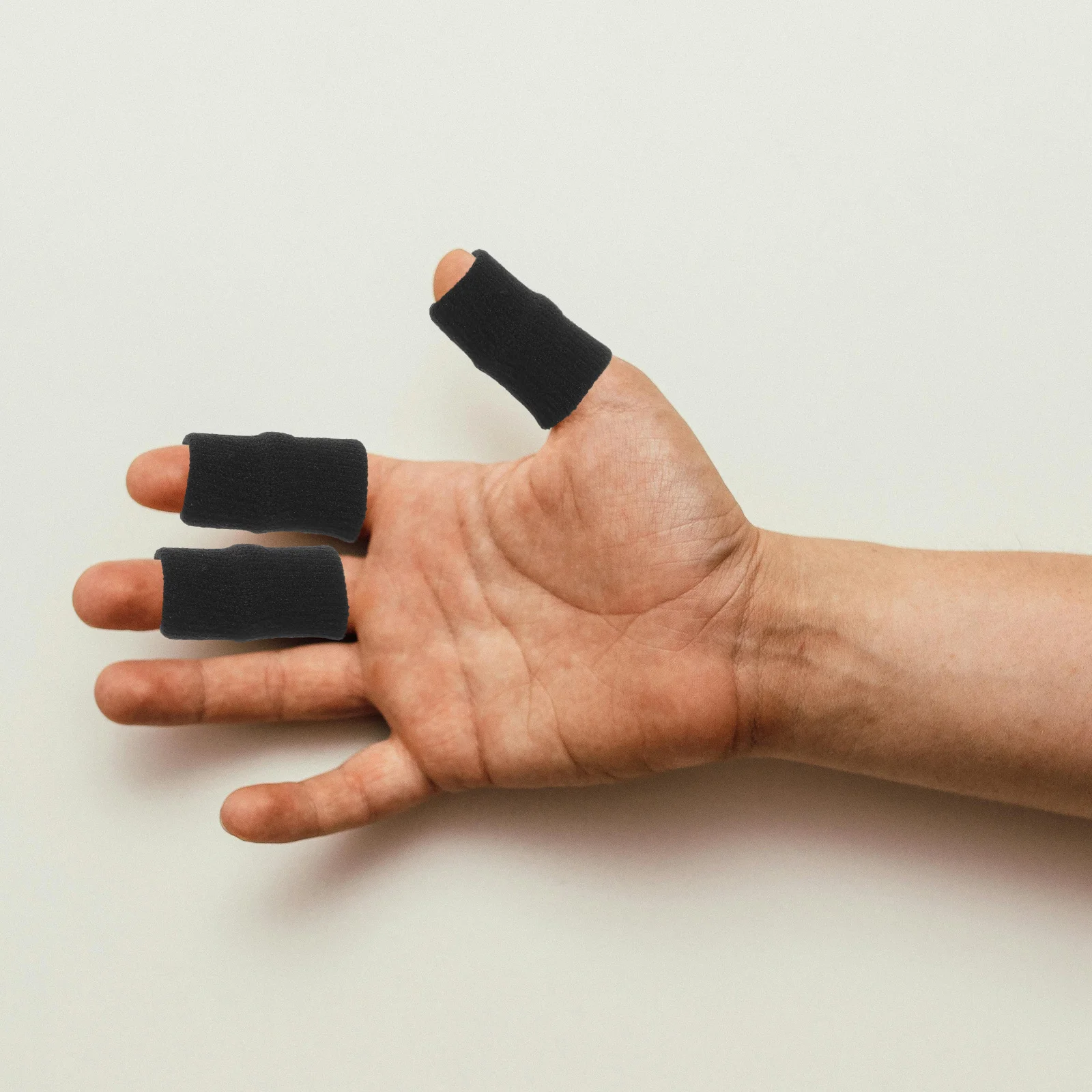 Эластичные дышащие рукава для пальцев - Фотография_4