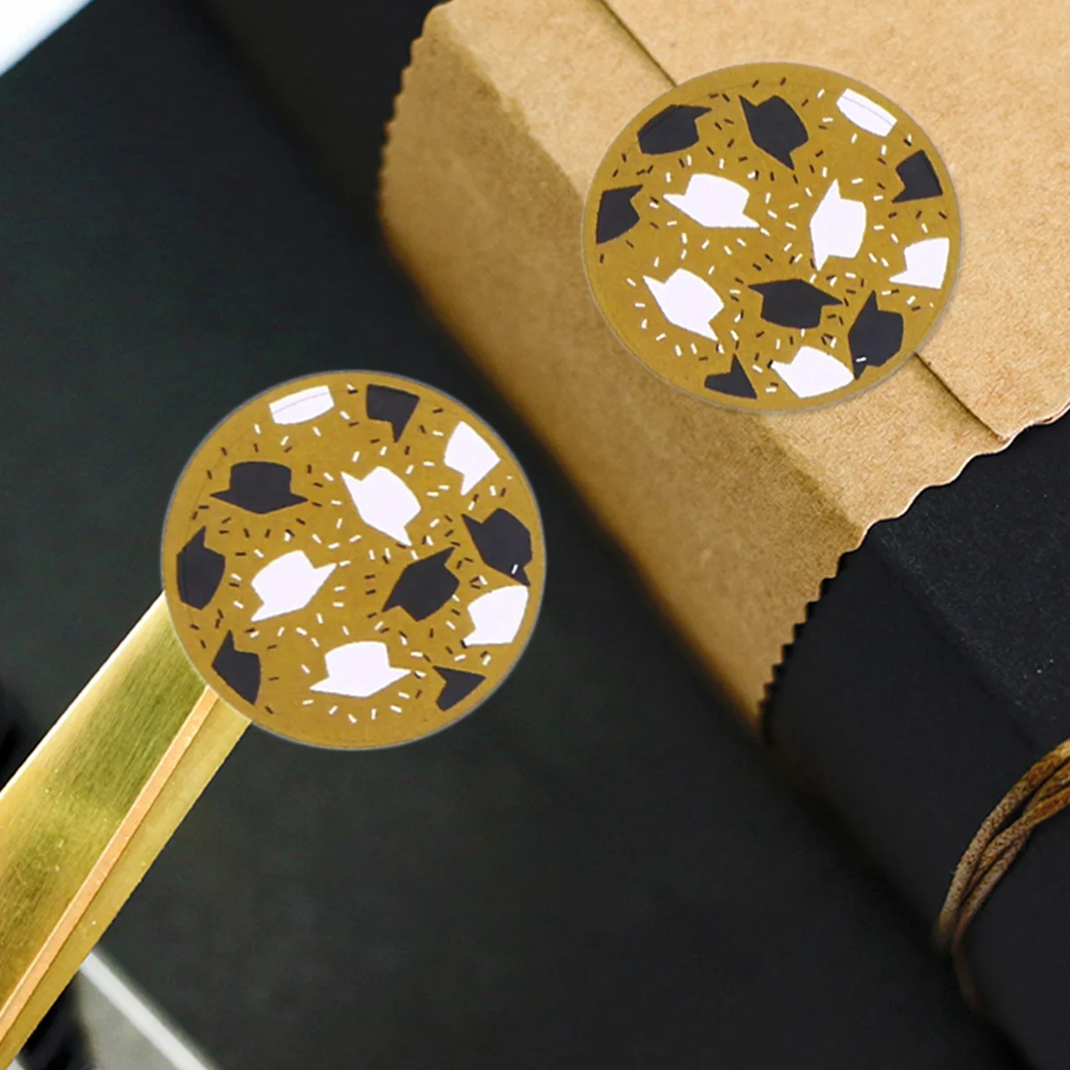 Самоклеящиеся круглые этикетки - Фотография_4