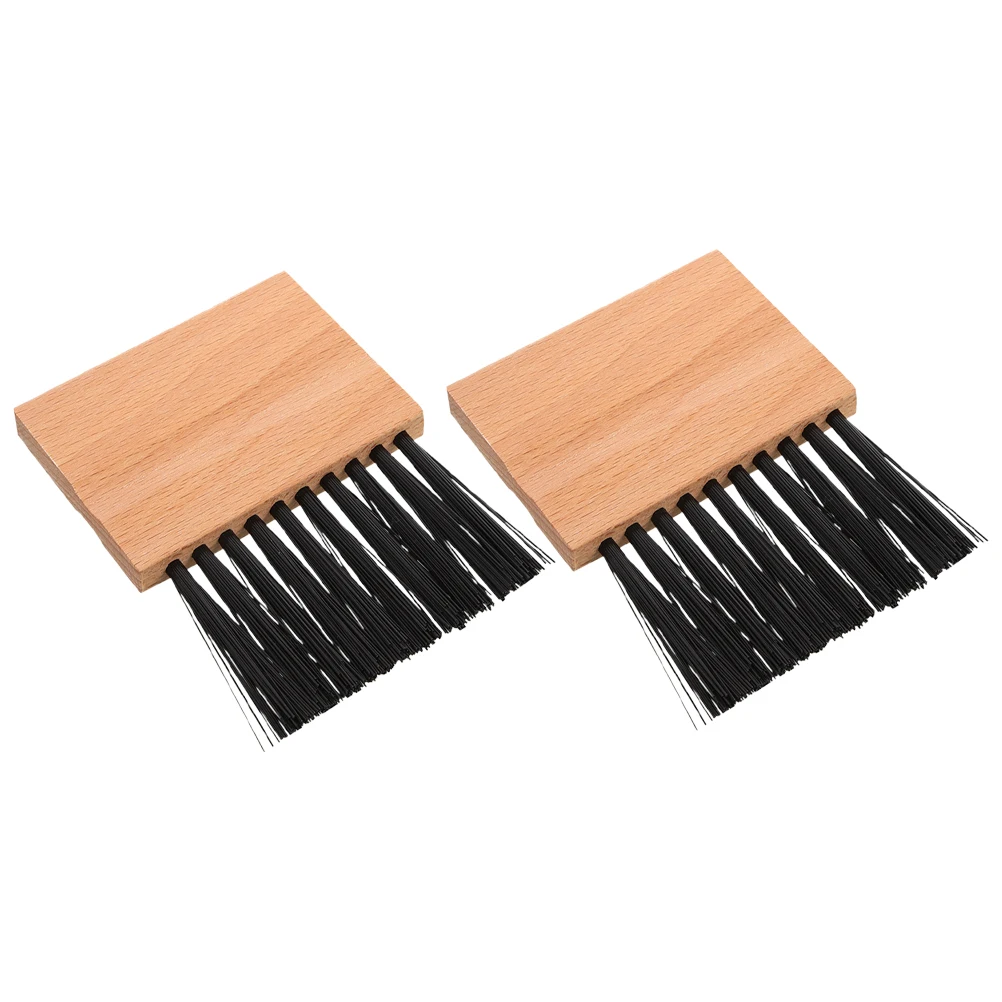 Щетка для чистки бейсбола