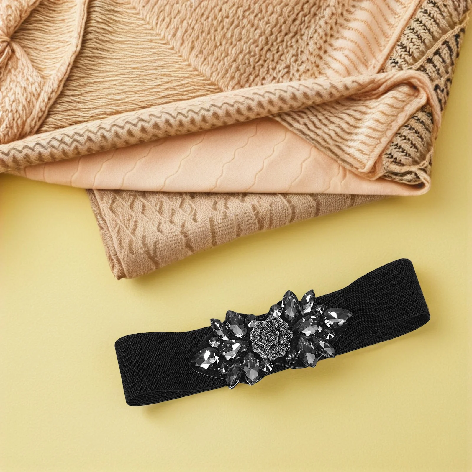 Широкий эластичный пояс со стразами - Фотография_4