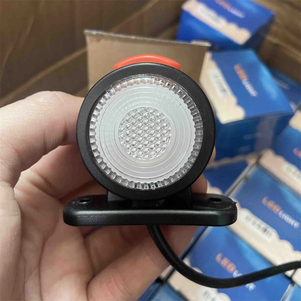 Боковые светодиодные габаритные фонари для прицепа - Фотография_6