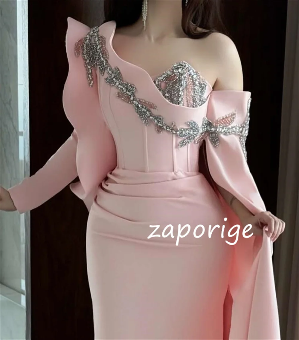 Индивидуальные одинаковые джерси с блестками и бисером - Фотография_3