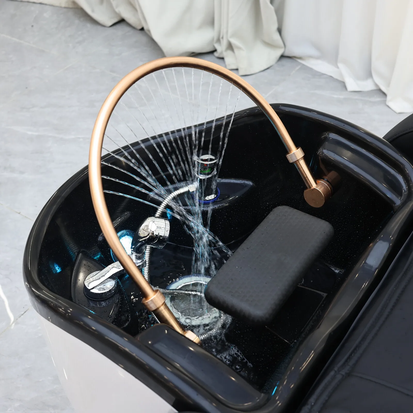 Умная массажная кровать с шампунем - Фотография_6