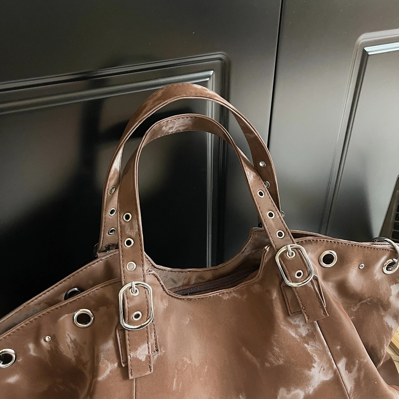 Сумки на плечо из искусственной замши - Фотография_4