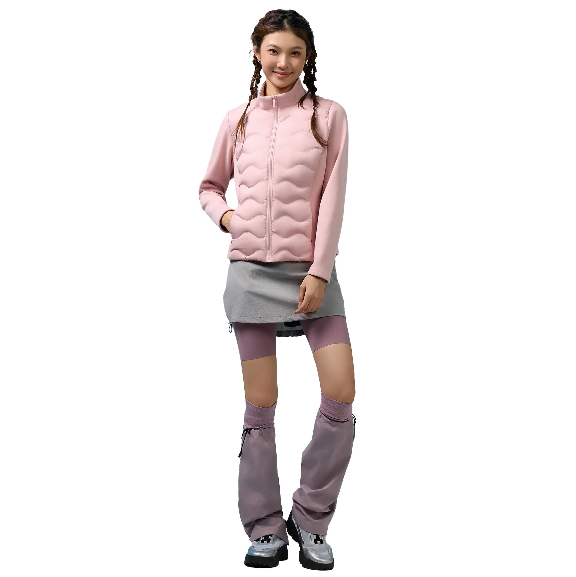 Женский легкий роскошный пуховик с волнистой текстурой - Фотография_6