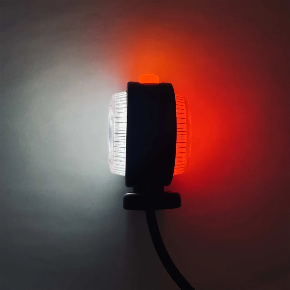 Боковые светодиодные габаритные фонари для прицепа - Фотография_2