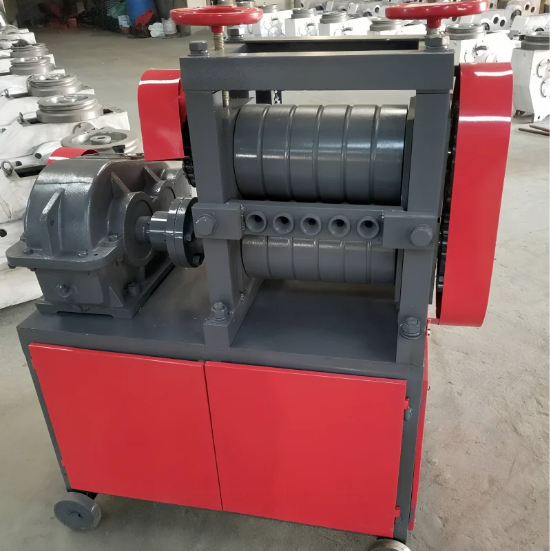 Оснащен колесами для легкой мобильности при изгибом арматуры - Фотография_2