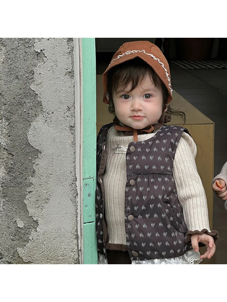 Пуховый жилет для девочек - Фотография_6