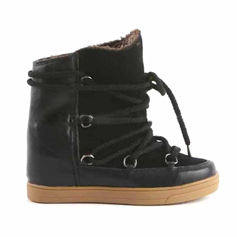 Женские ботинки со шнуровкой - Фотография_2