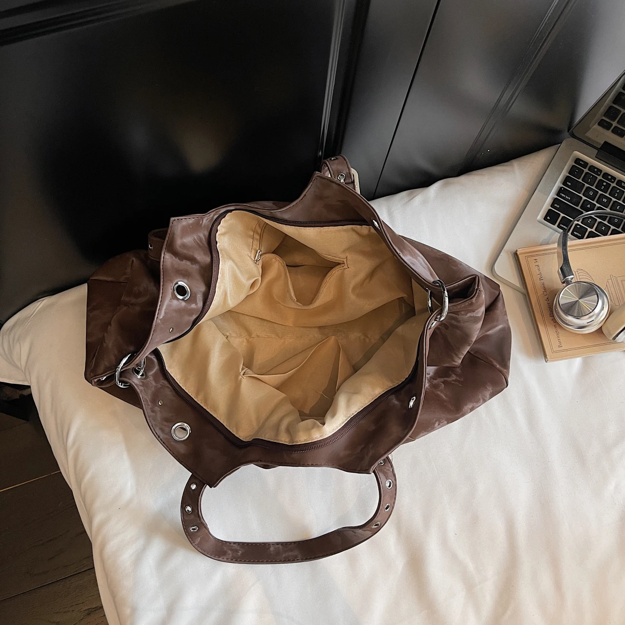 Сумки на плечо из искусственной замши - Фотография_5