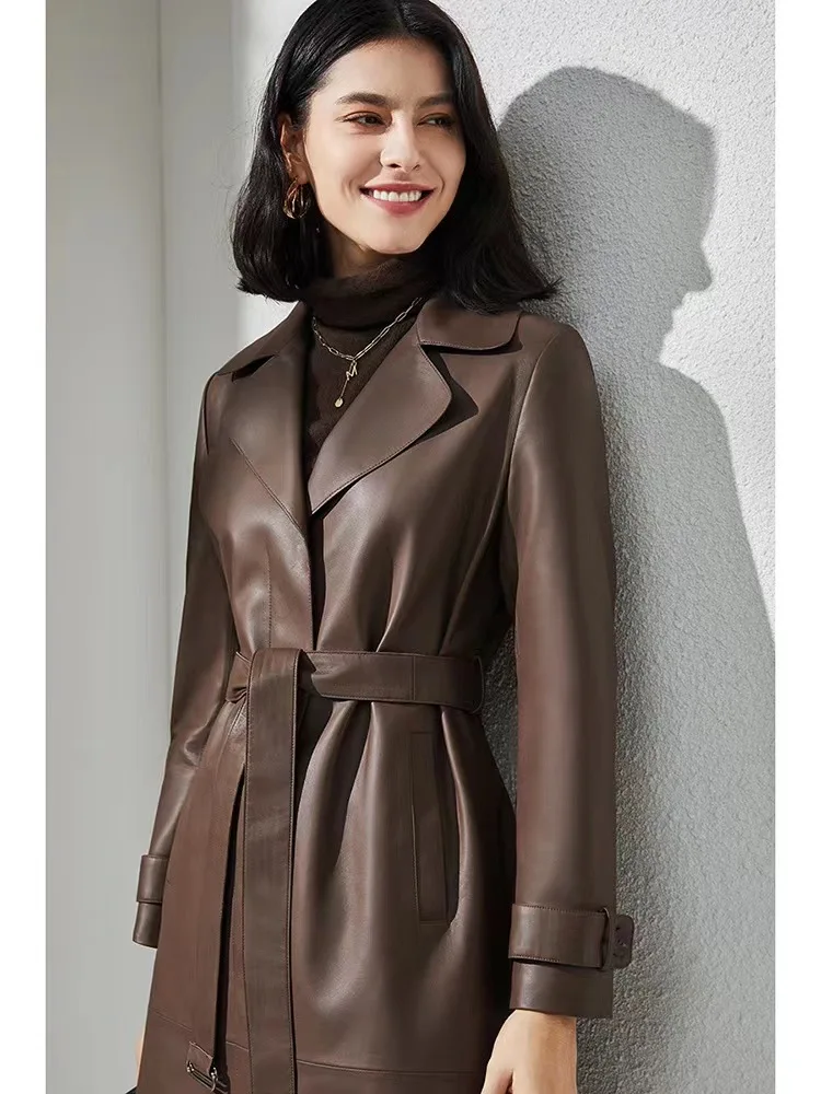 Женский стильный повседневный плащ средней длины из натуральной овчины - Фотография_4