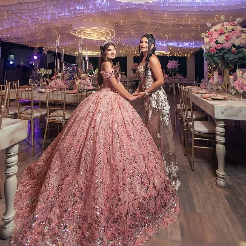 Блестящие розовые платья quinceanera - Фотография_4