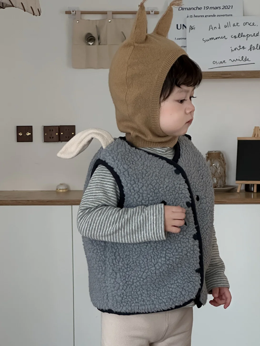 Зима 2022, новый детский плюшевый жилет без рукавов - Фотография_6