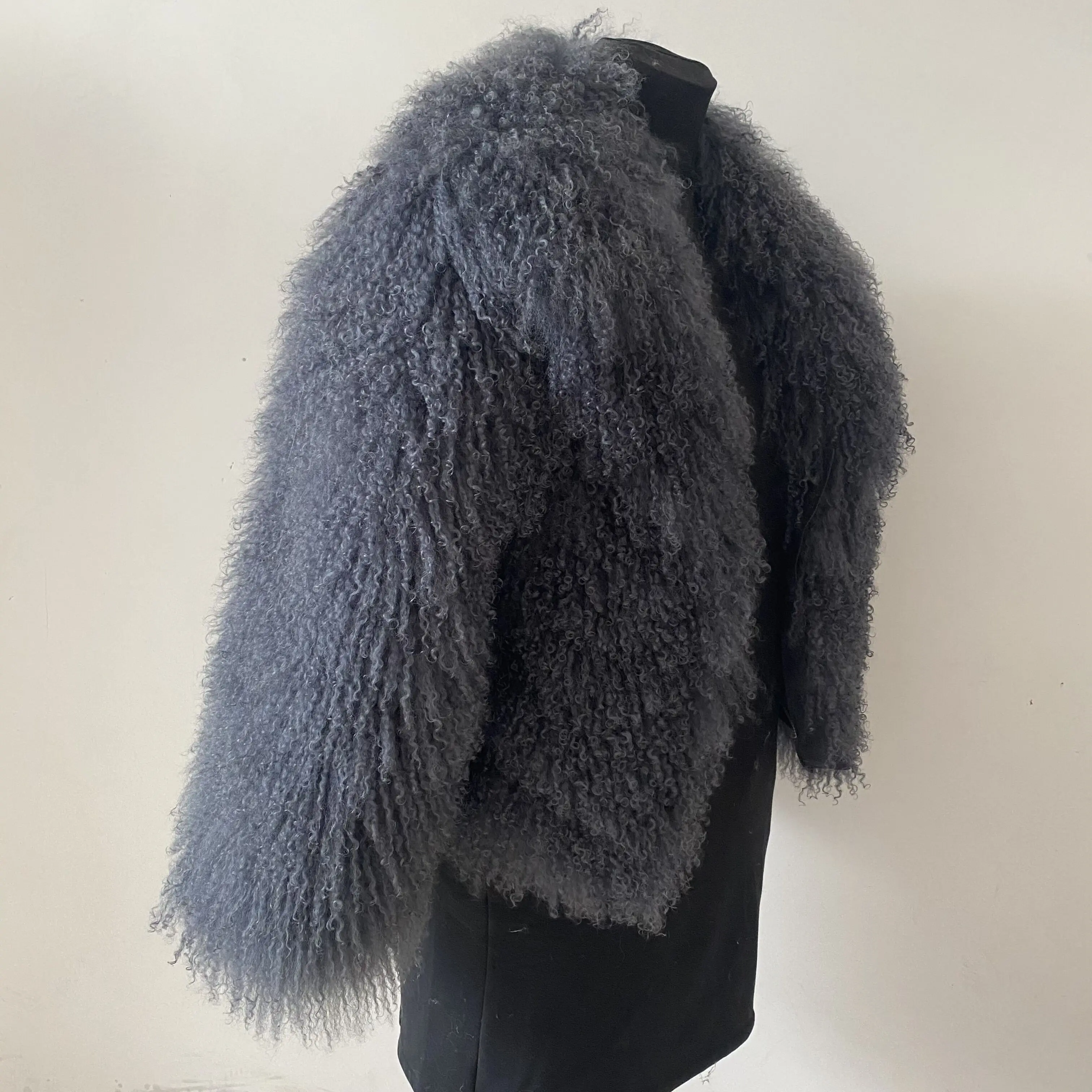 Зимняя женская шуба из натурального - Фотография_5