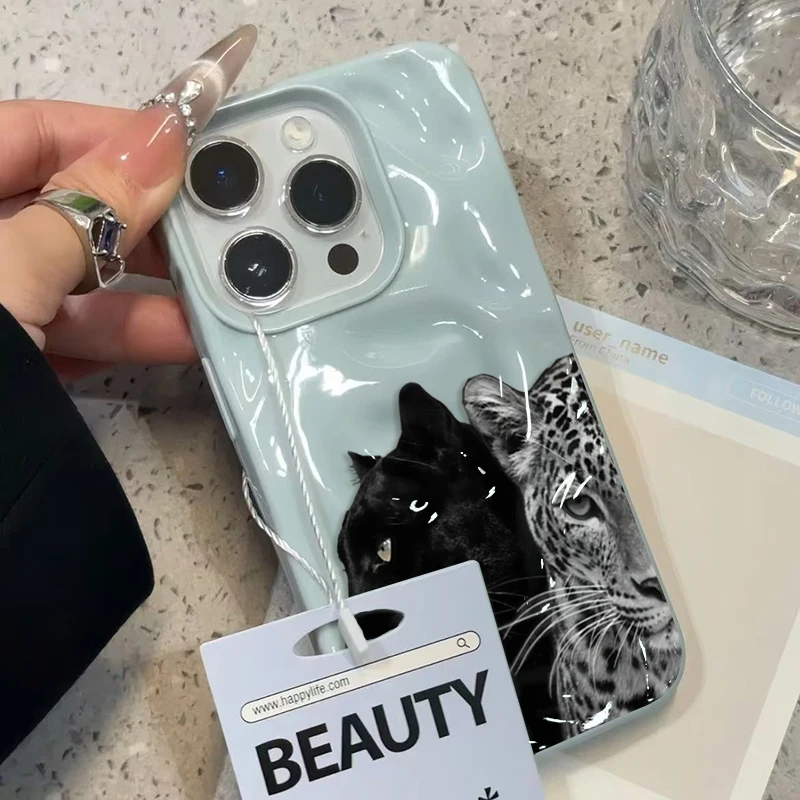 Противоударный чехол с ярким леопардовым узором и складками для iphone 16 - Фотография_6