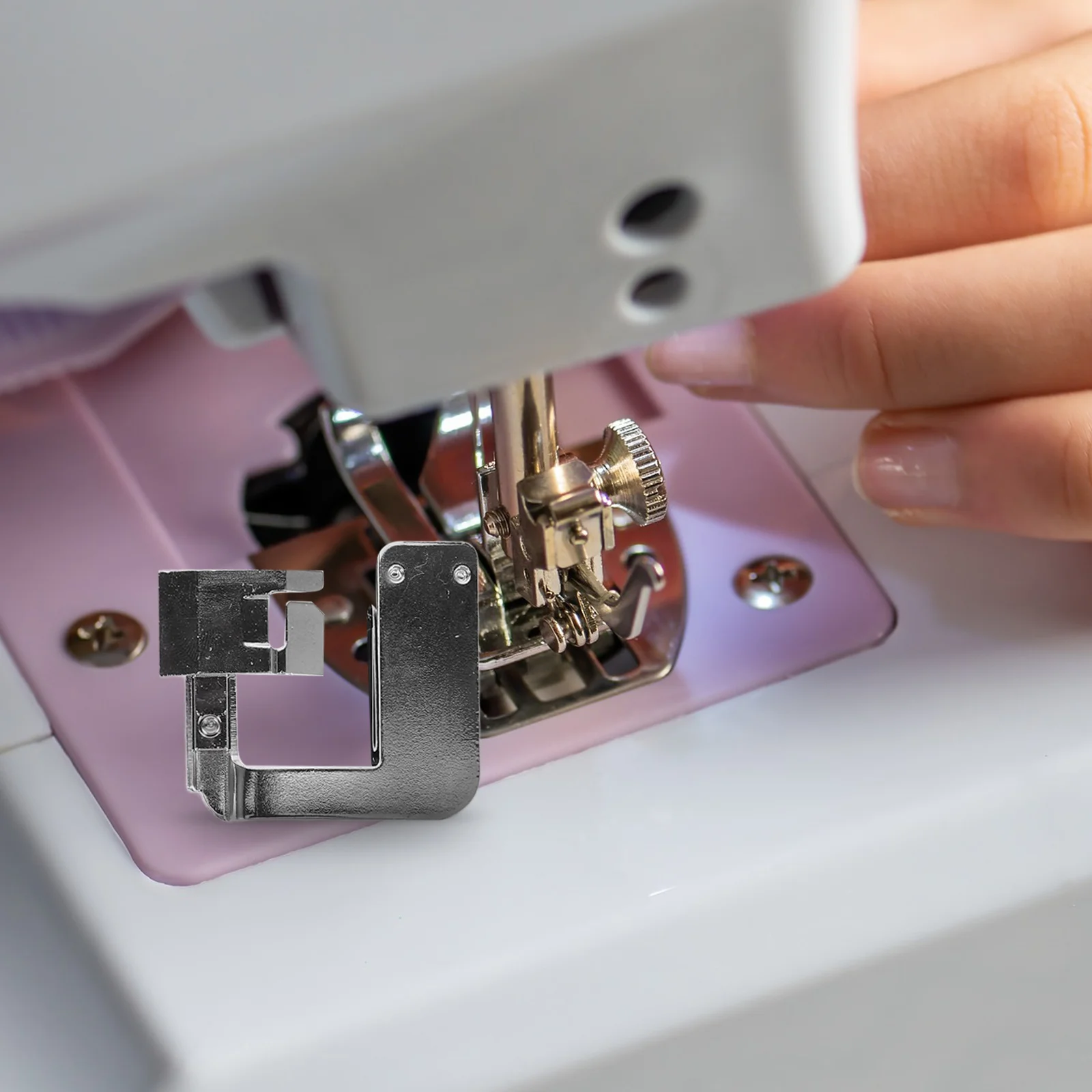 Металлическая прижимная лапка для швейной машины - Фотография_2