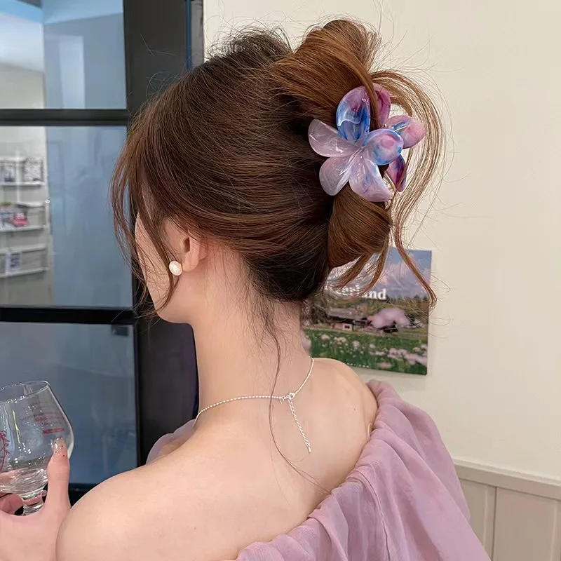 Заколки для волос с цветком и крабами - Фотография_5