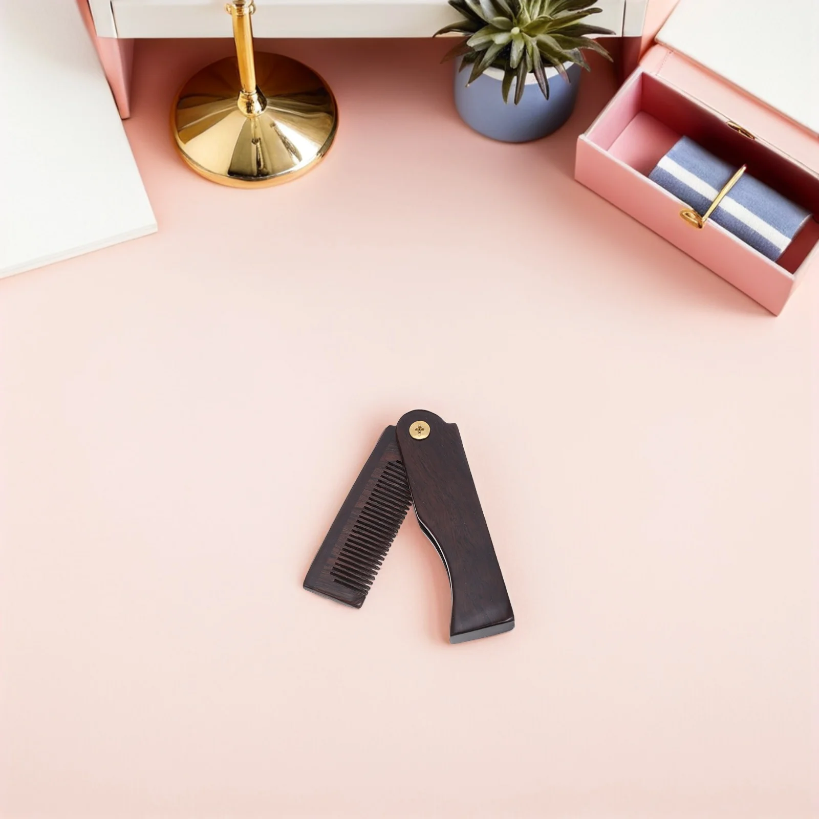 Складная карманная расческа из натурального черного дерева - Фотография_2