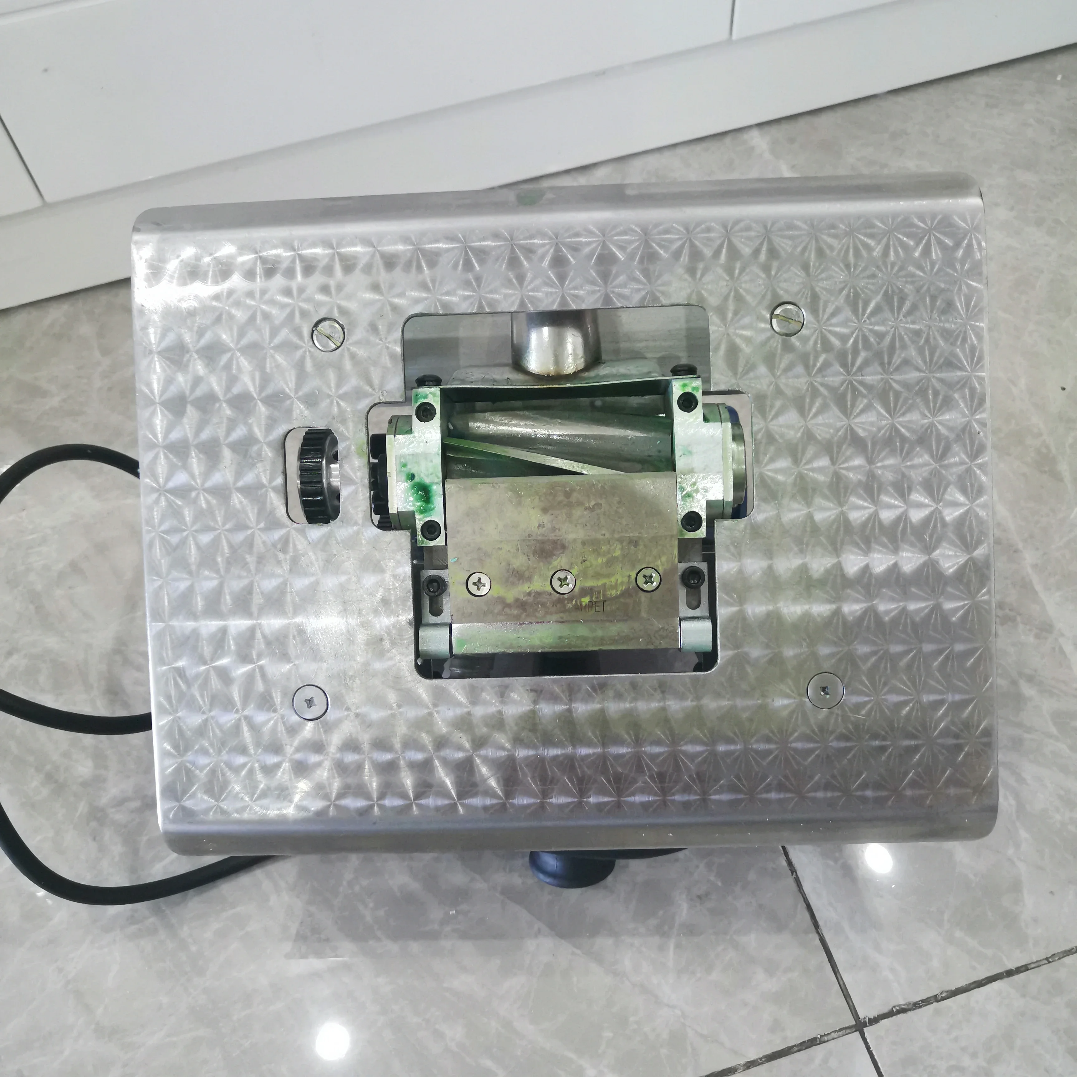 Машина для резки плоских ножей - Фотография_5