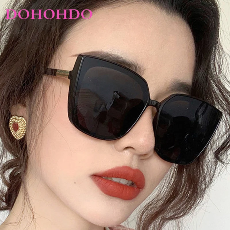 Классические солнцезащитные очки - Фотография_4