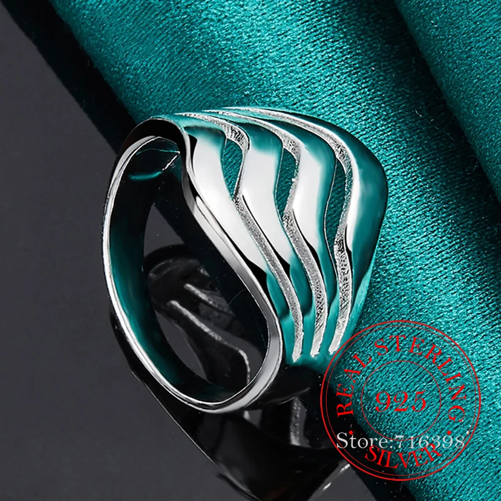 Женское гладкое кольцо из серебра - Фотография_4