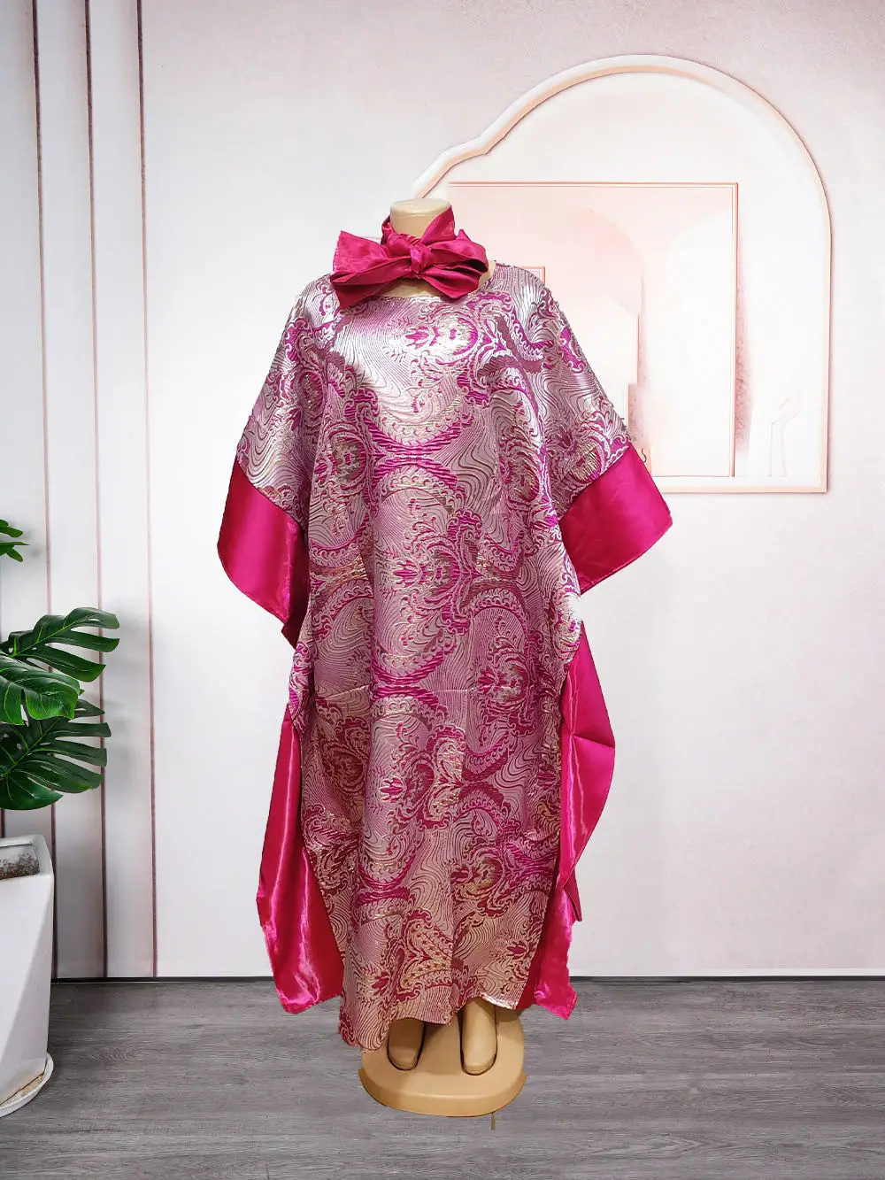 Платье-кафтан абая с v-образным - Фотография_3