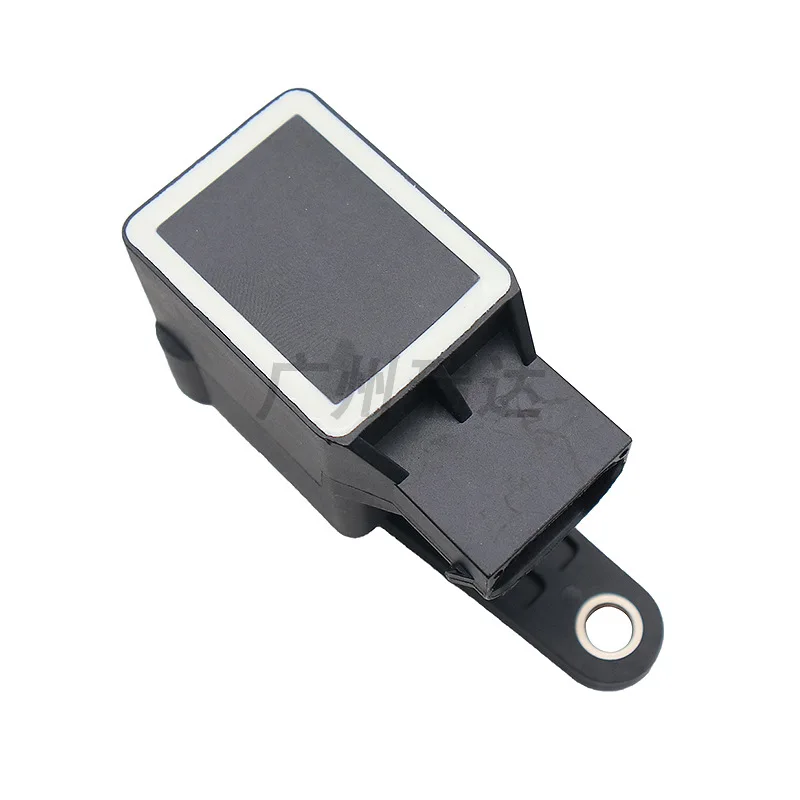 A 0105427717   датчик высоты кузова