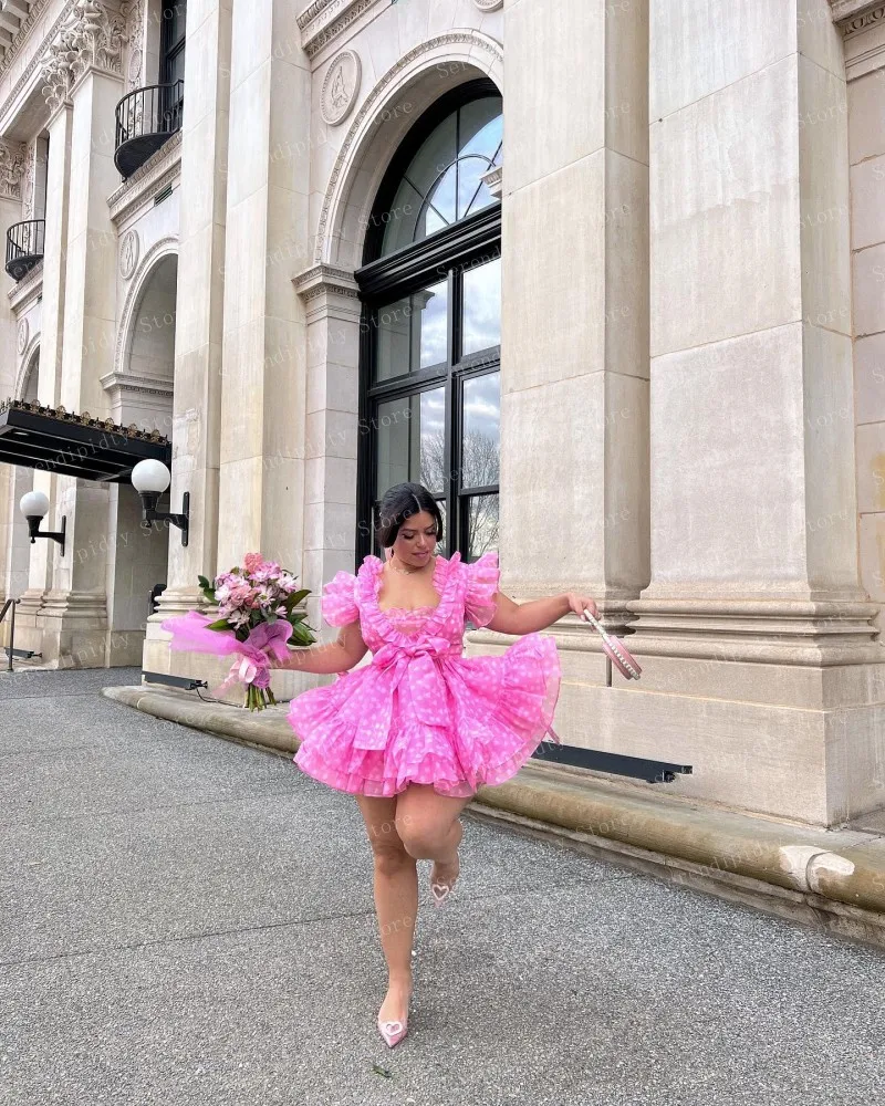 Женское платье с коротким рукавом - Фотография_3