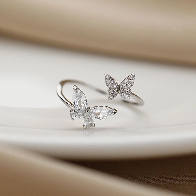 Женское регулируемое кольцо с двойной бабочкой - Фотография_3