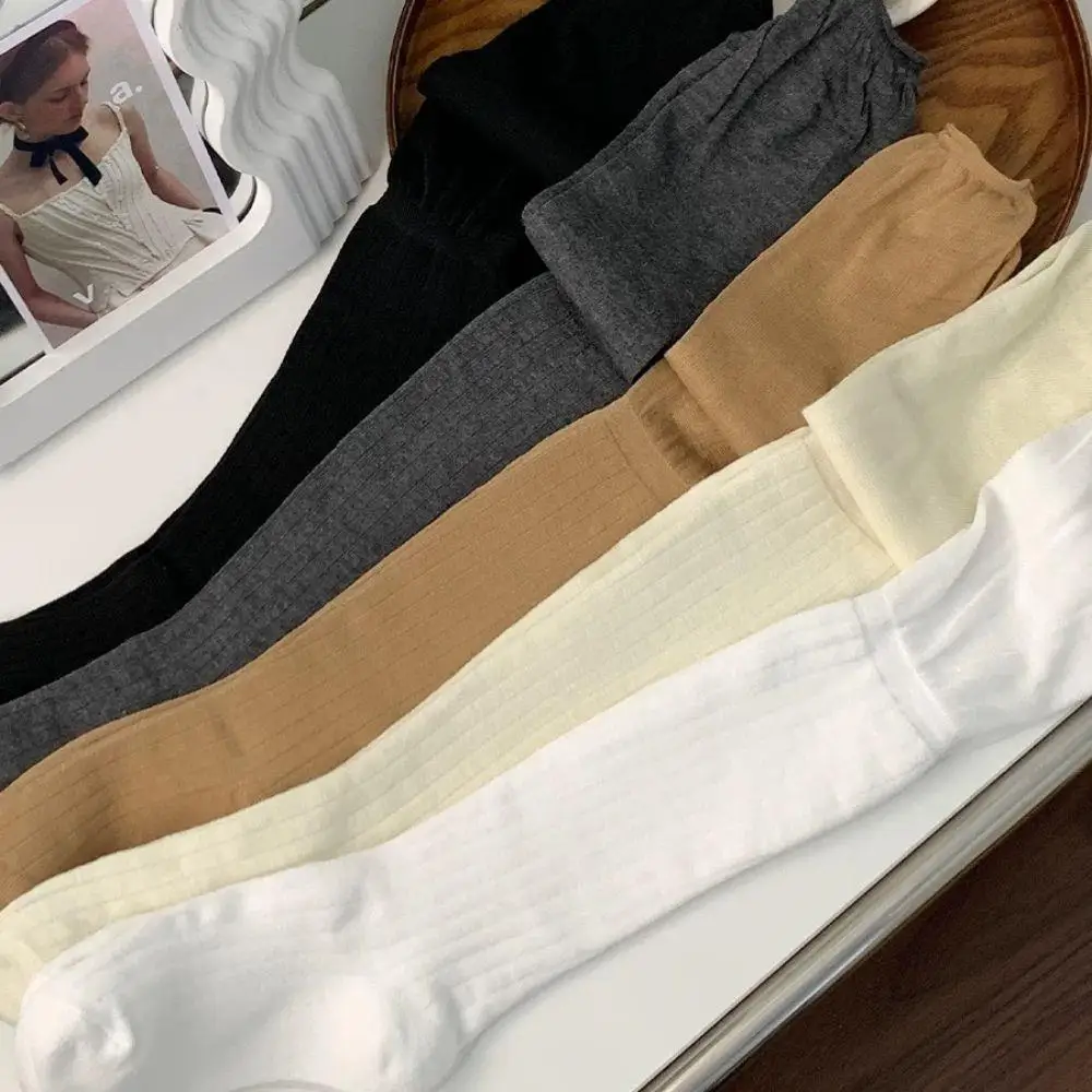 Пары женских чулок - Фотография_5