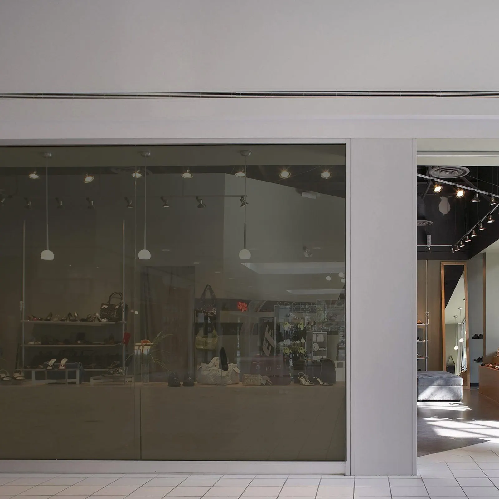 Наклейка на дверь ванной комнаты - Фотография_4