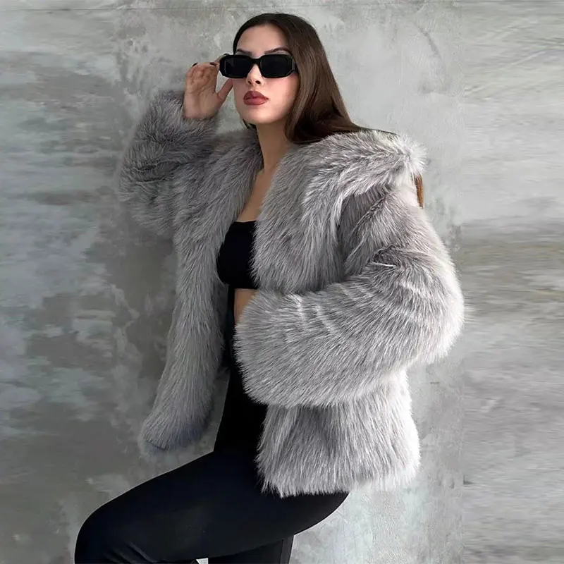 Шуба из искусственного меха для женщин - Фотография_5