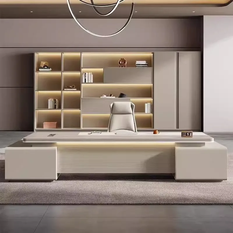 Простой современный офисный стол и стул для босса - Фотография_2