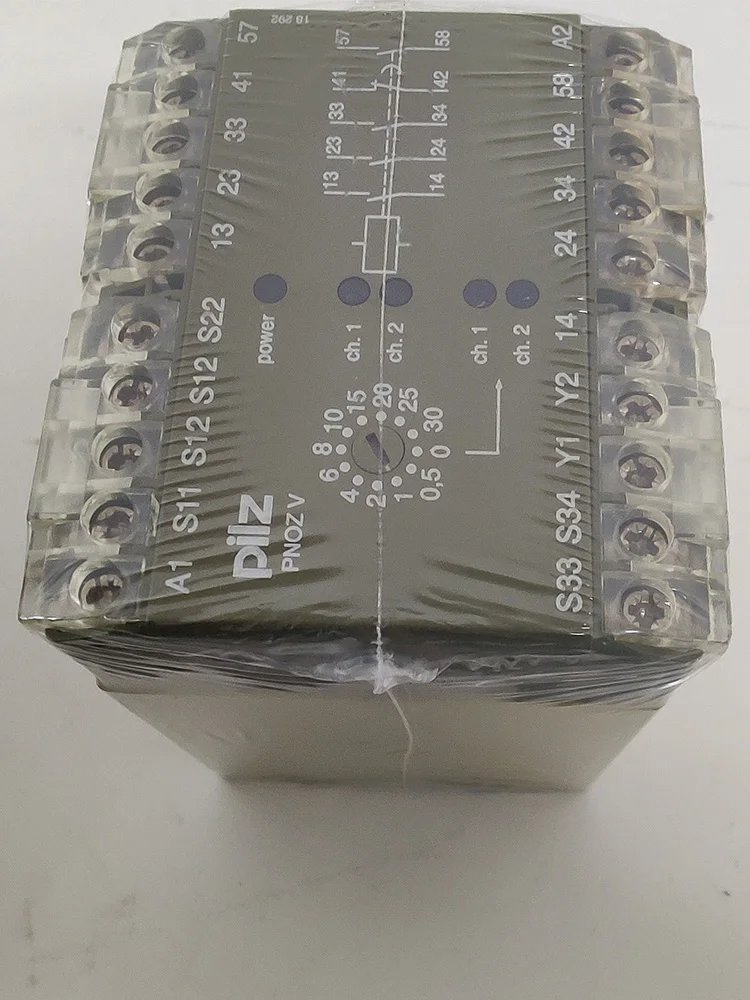 Оригинальное готовое реле безопасности v 300s pilz 474791 - Фотография_2