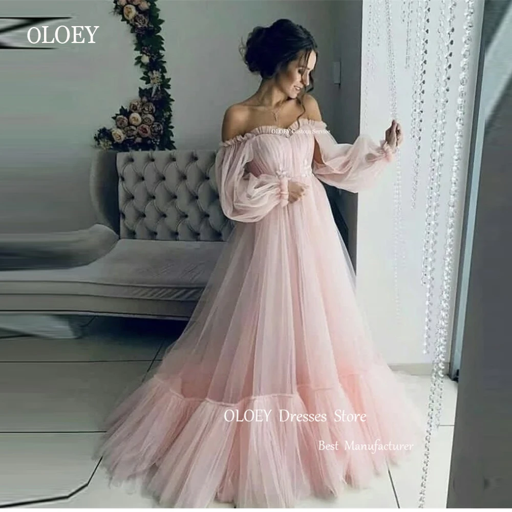 Розовое тюлевое платье с пышными длинными рукавами oloey