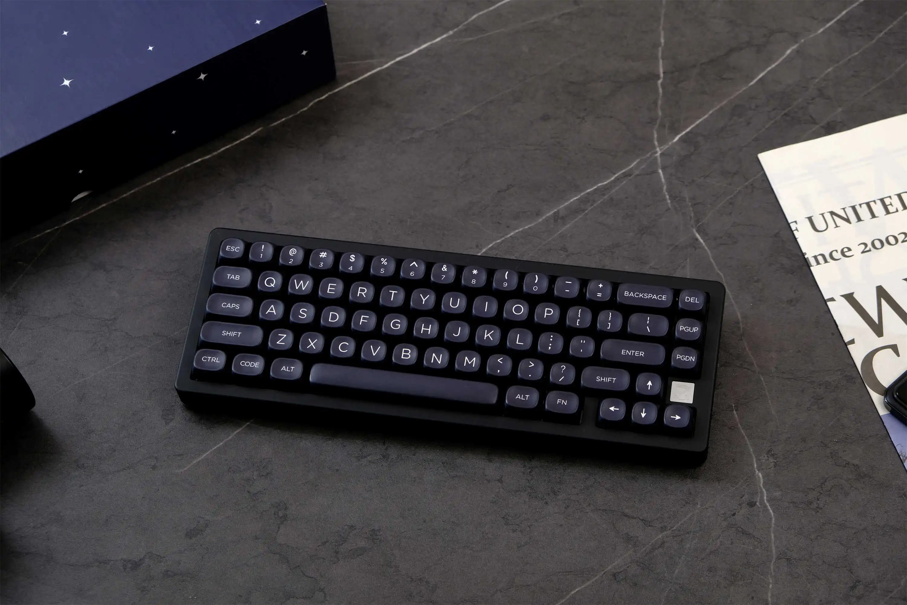 Минималистичные черные колпачки клавиш gmk - Фотография_2