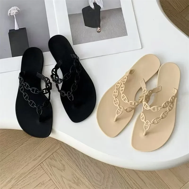 Летние женские тапочки
