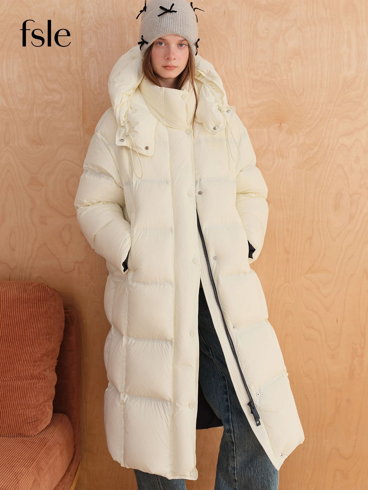 Новое зимнее женское длинное пуховое пальто с капюшоном