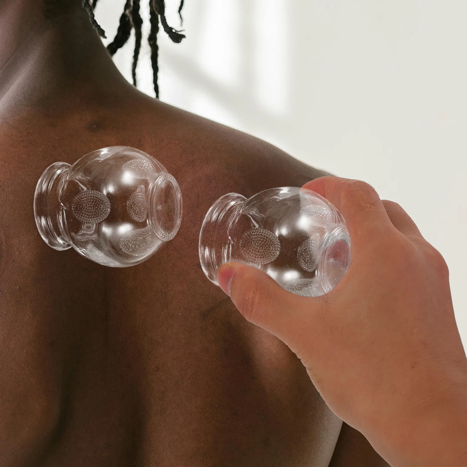 Толстые стеклянные банки