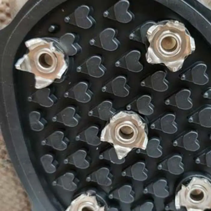 Стальные шпильки 2025 года - Фотография_4