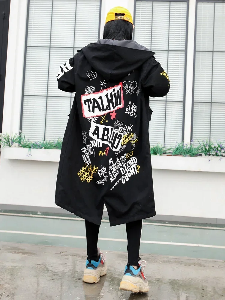 Женский плащ в стиле граффити y2k; - Фотография_5