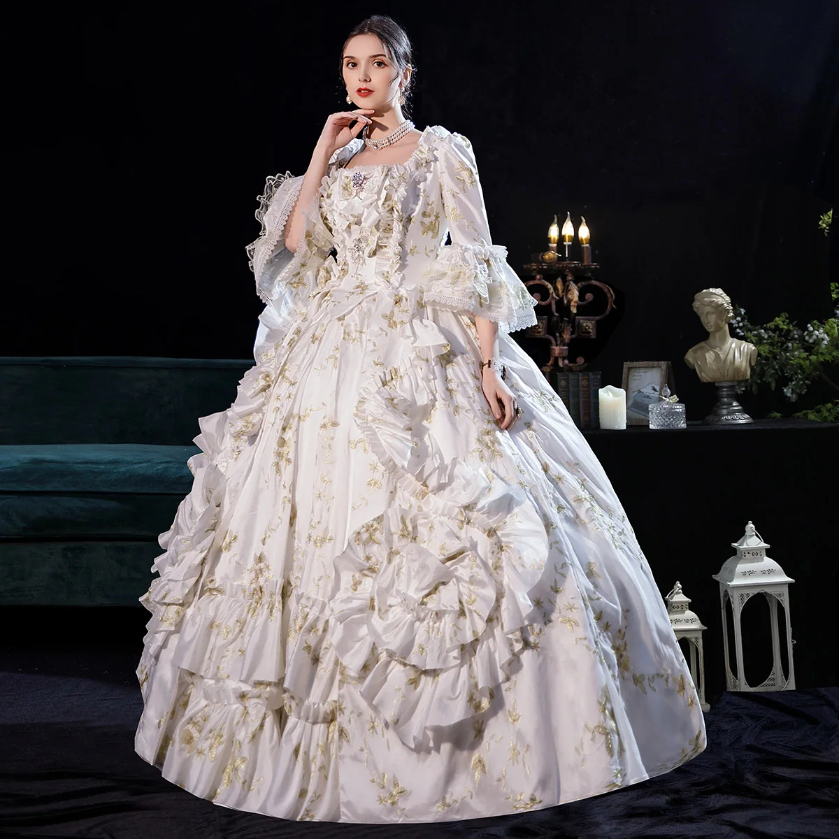 Элегантное атласное бальное платье с грузинским глазом - Фотография_4