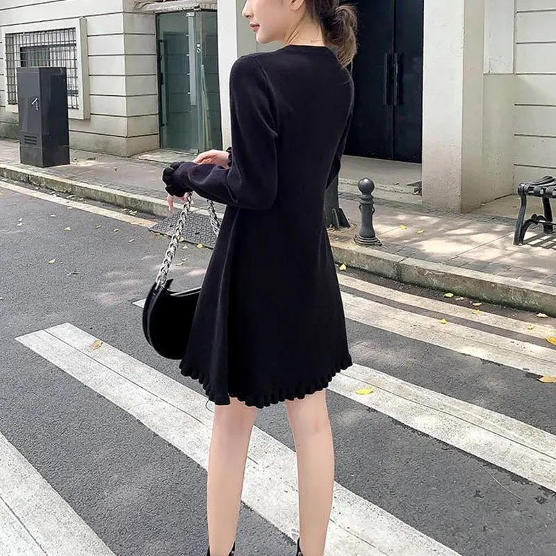 Базовые однотонные платья женская - Фотография_6