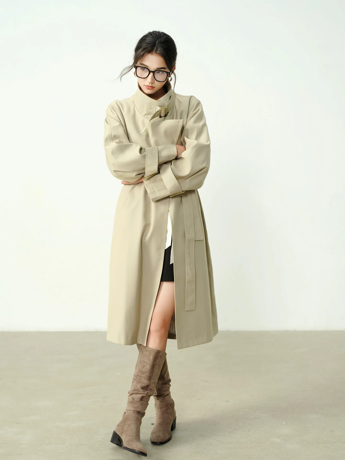 Винтажный плащ с воротником-стойкой - Фотография_5