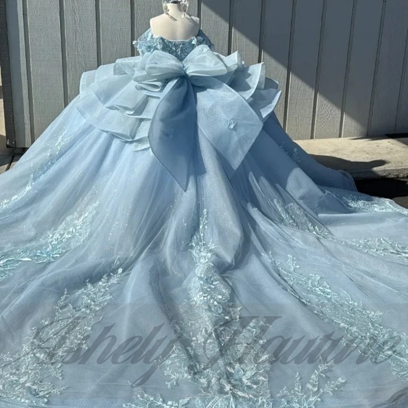 Элегантное голубое кружевное платье с бисером по индивидуальному заказу - Фотография_6