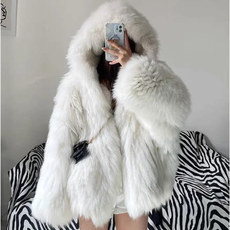 Роскошная куртка-бомбер из меха кролика рекс - Фотография_3