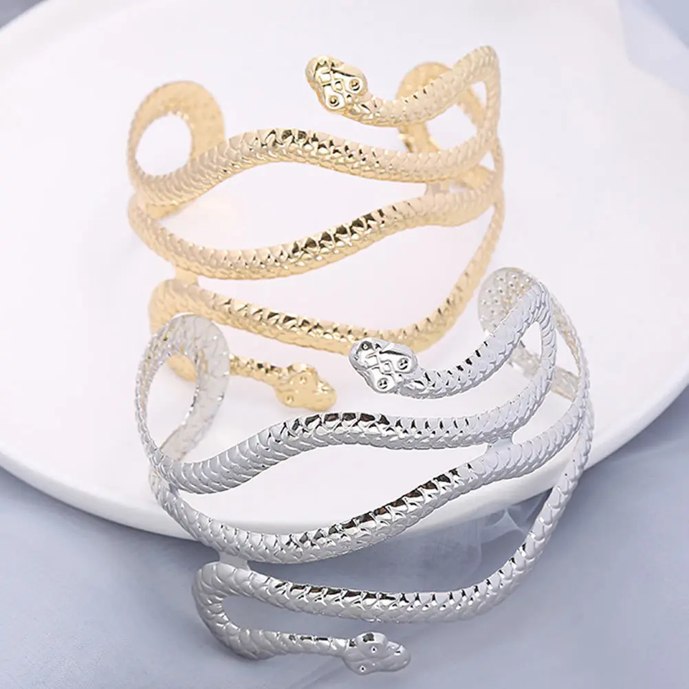 Металлический браслет в стиле панк - Фотография_3