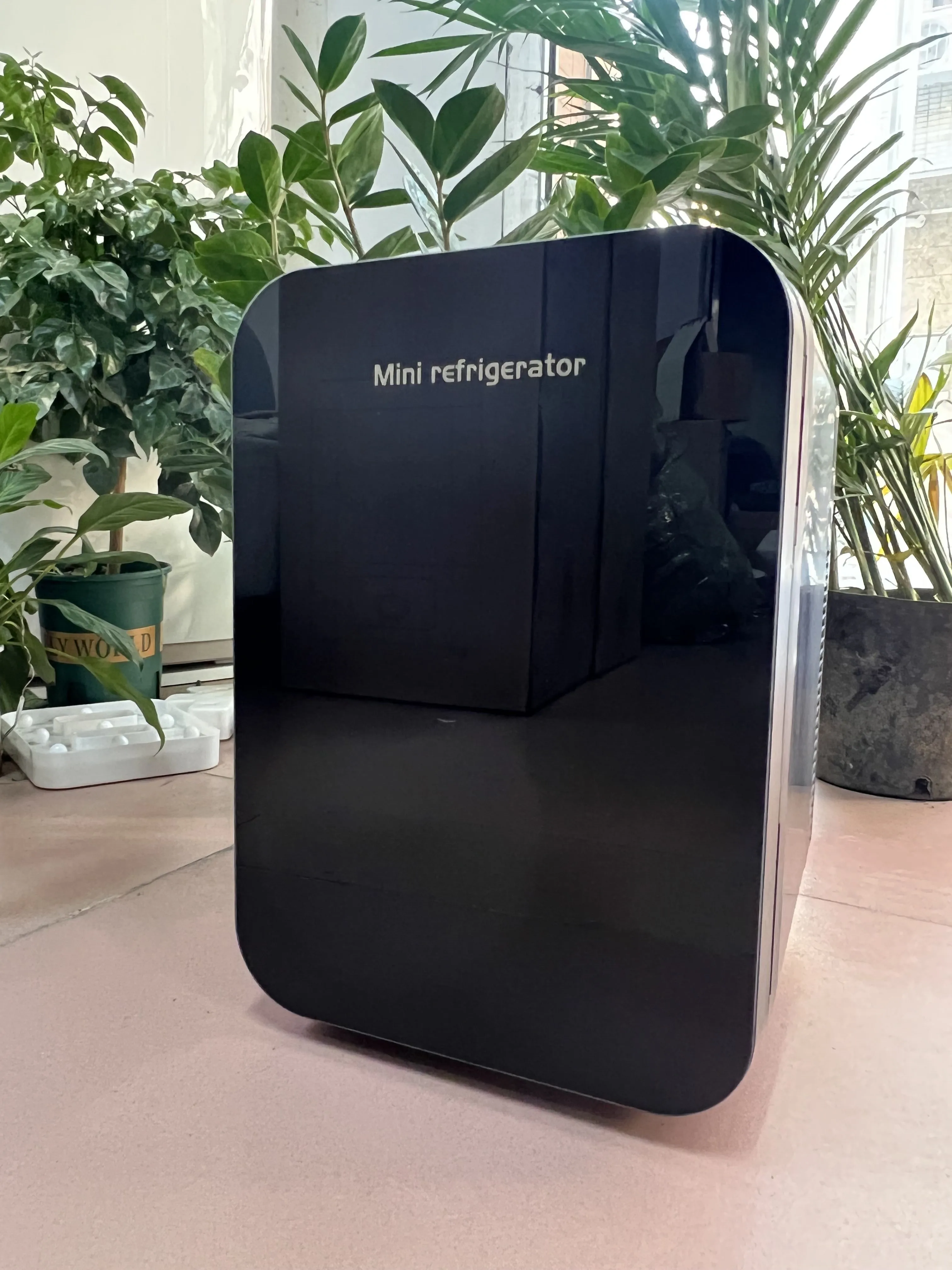 Международный холодильник на 10 л